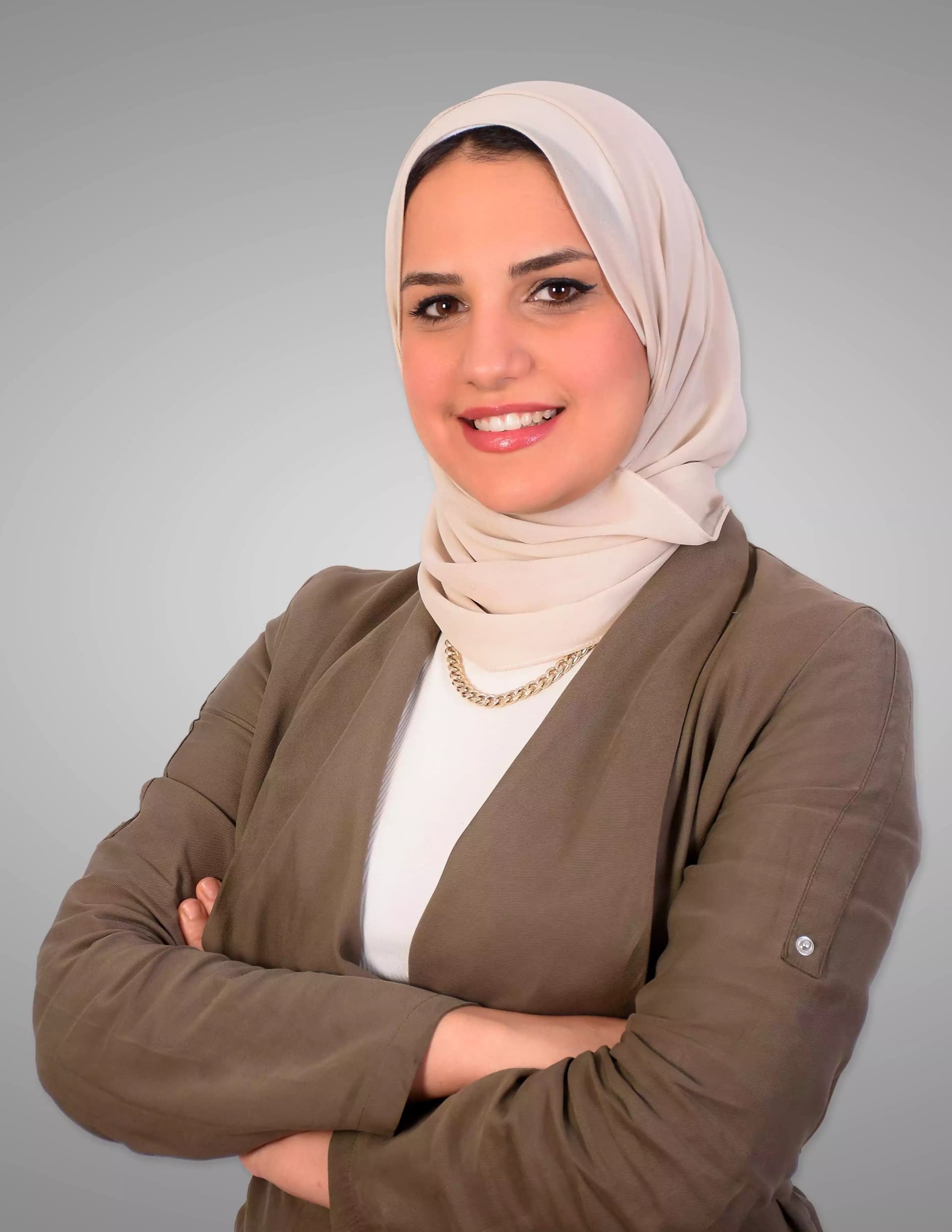 هند عزت